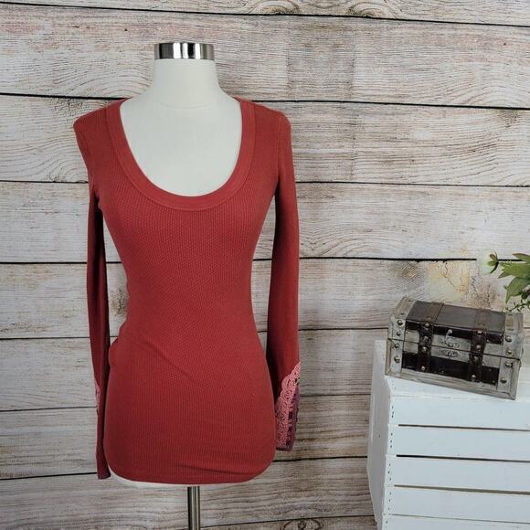 Free People Womens Sweater Meadow Fiesta Cuff Thermal Red Small - Picture 1 of 7